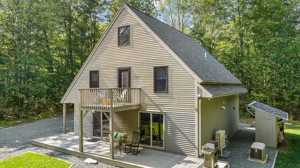 14 Bear Drive Enfield NH 03748