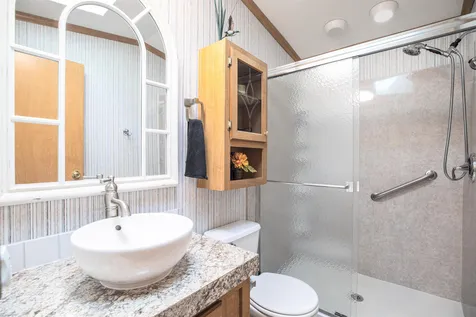 10 Hickory Avenue North Hampton NH 03862