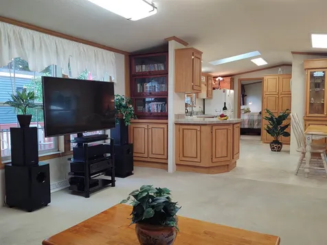 10 Hickory Avenue North Hampton NH 03862