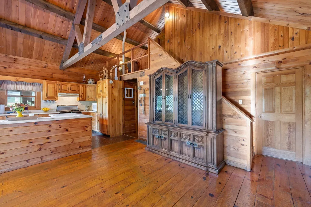 60 Hillcrest Road Moultonborough NH 03254