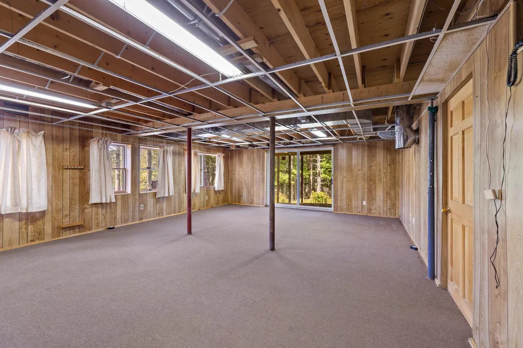 60 Hillcrest Road Moultonborough NH 03254