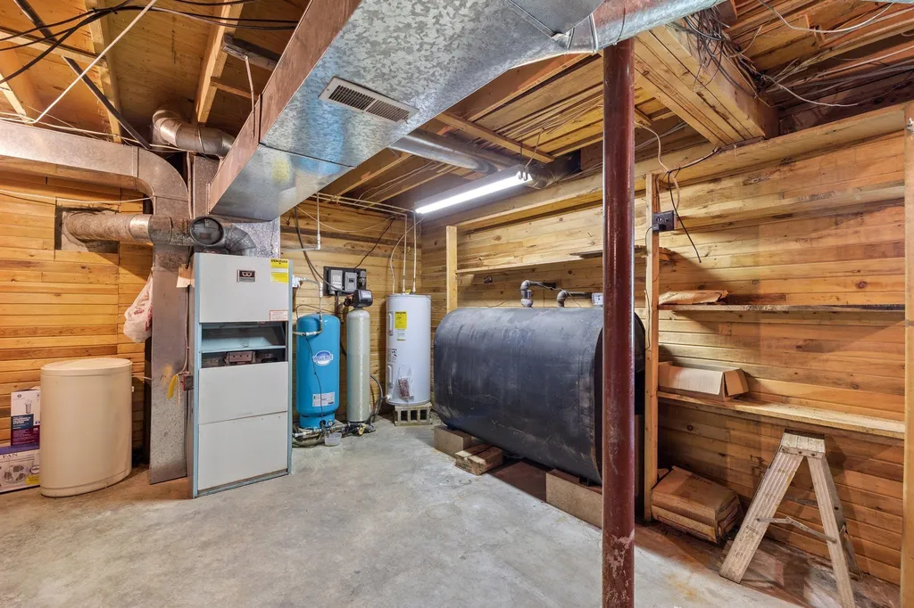 60 Hillcrest Road Moultonborough NH 03254