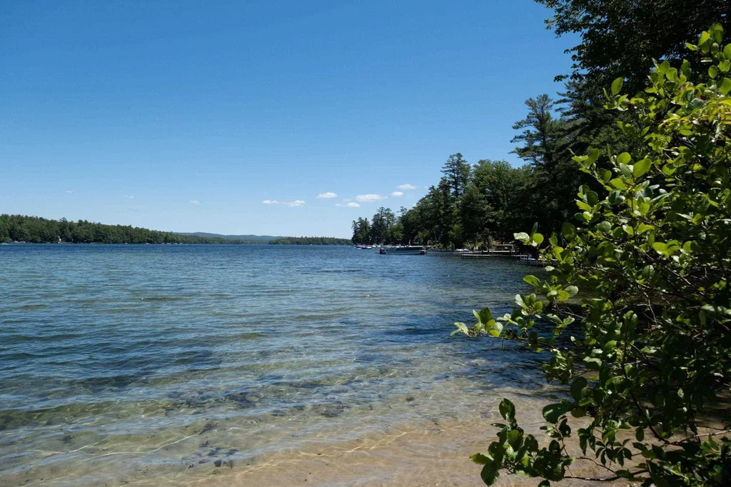 60 Hillcrest Road Moultonborough NH 03254