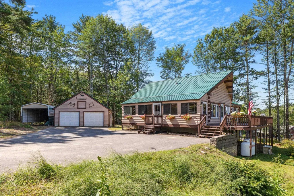 60 Hillcrest Road Moultonborough NH 03254