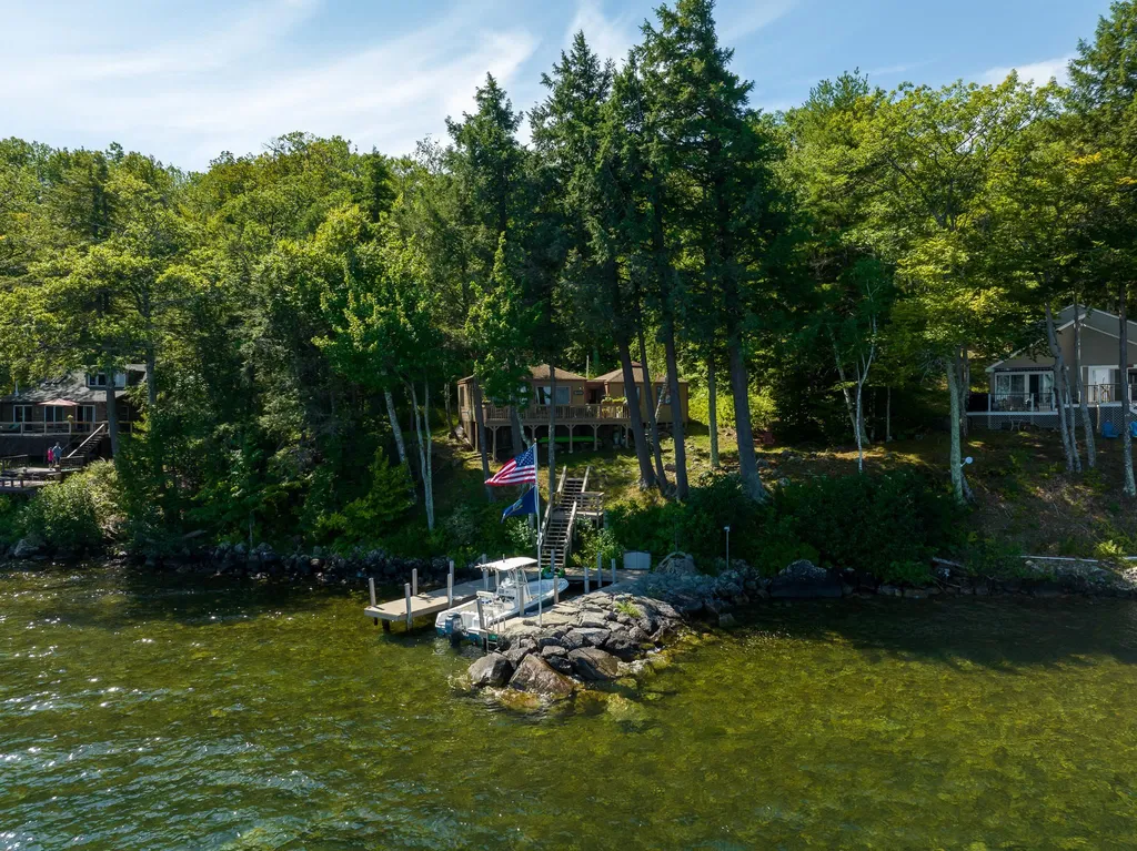 958 Rattlesnake Island Alton NH 03809