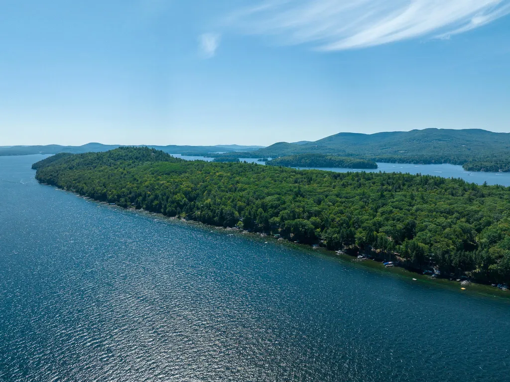 958 Rattlesnake Island Alton NH 03809