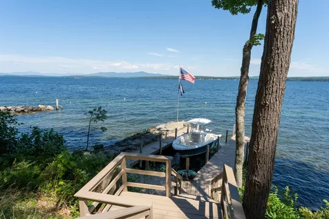 958 Rattlesnake Island Alton NH 03809