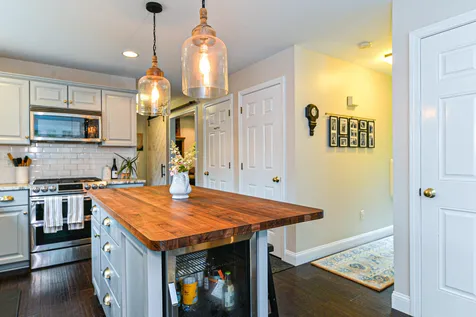 143 Ridgetop Lane Henniker NH 03242