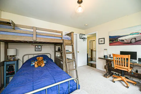 143 Ridgetop Lane Henniker NH 03242