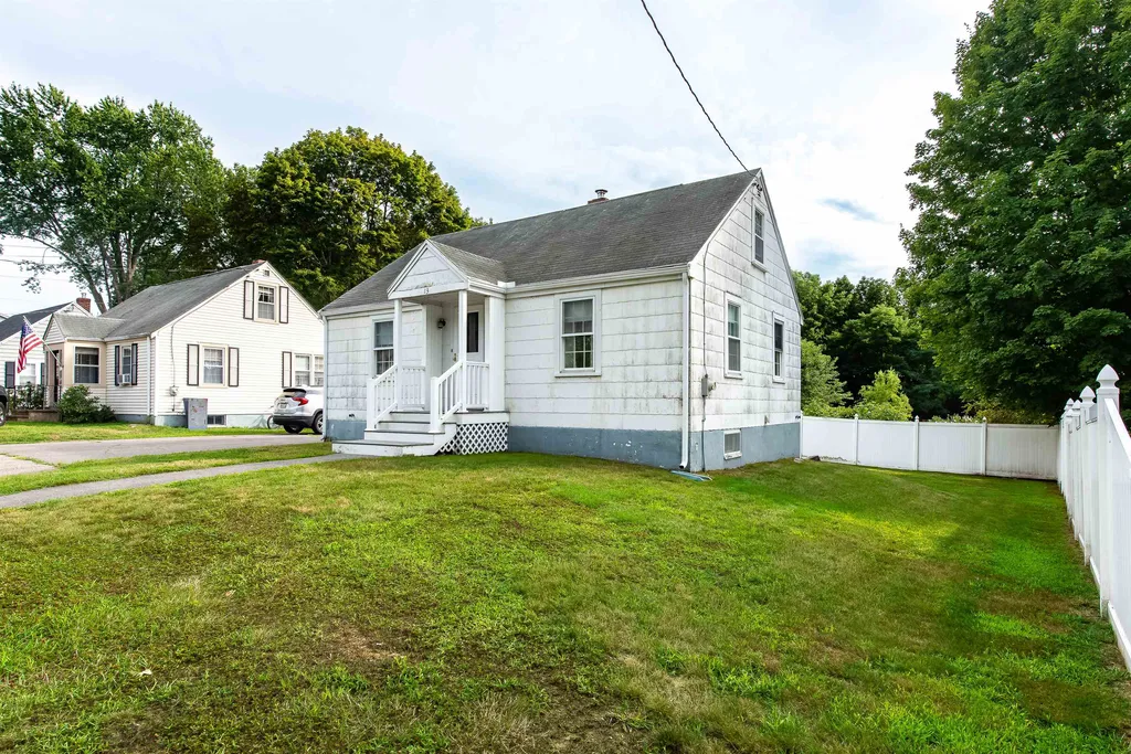 13 Parent Street South Berwick ME 03908