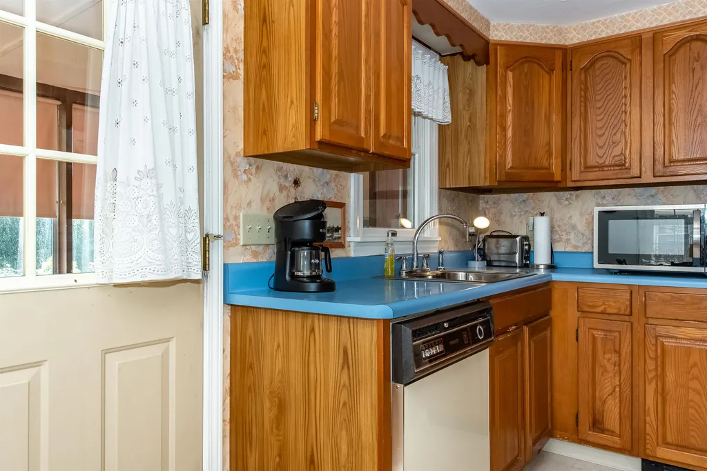 13 Parent Street South Berwick ME 03908