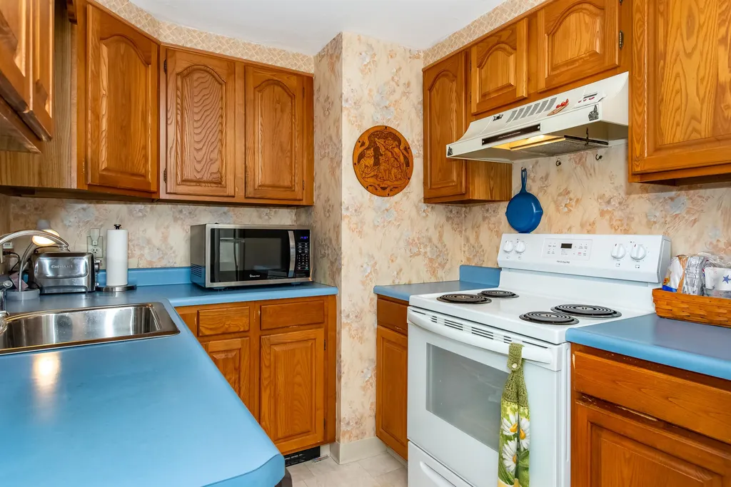 13 Parent Street South Berwick ME 03908