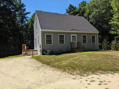 29 Cedar Creek Barrington NH 03825