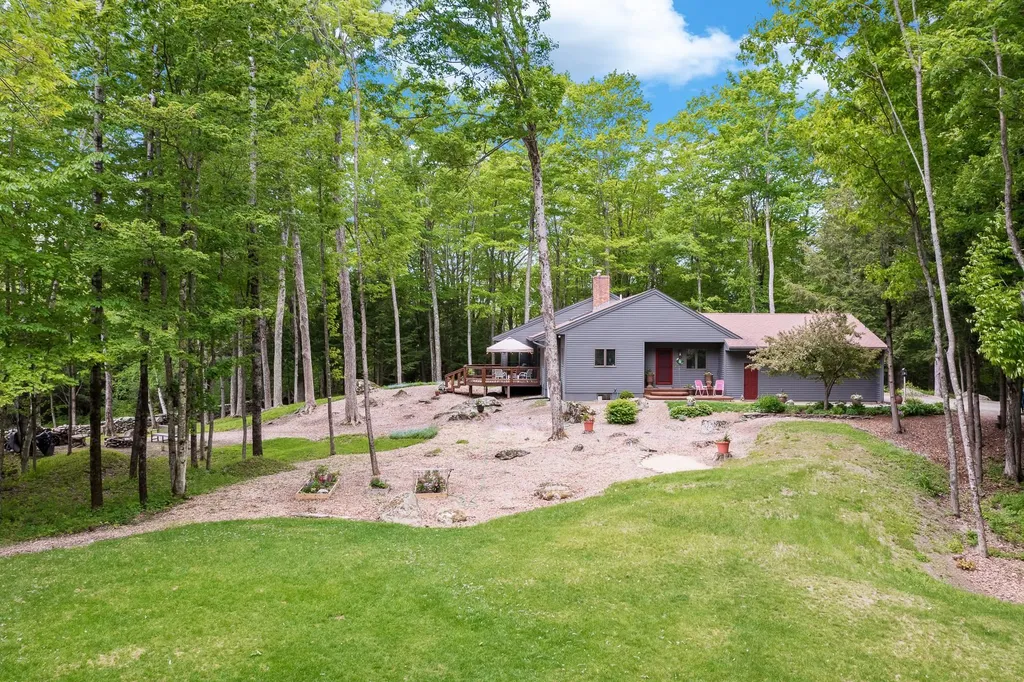 40 Blue Heron Lane Hanover NH 03750