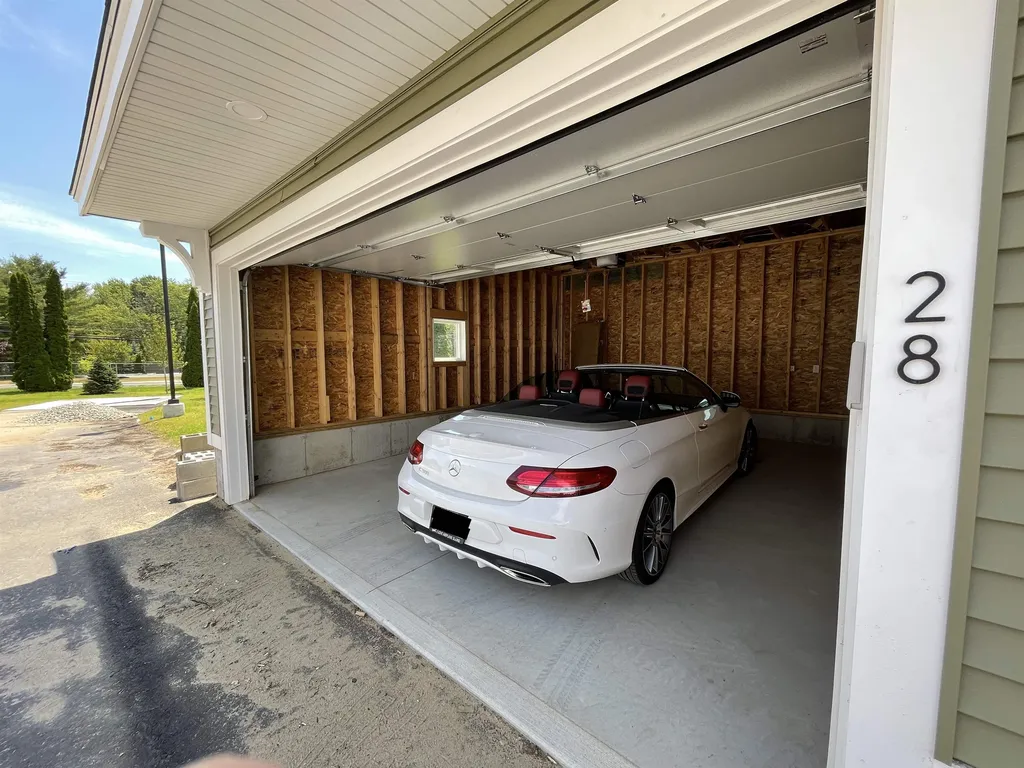 1336 Union Avenue Laconia NH 03246
