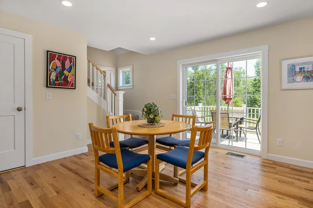 31 Huntington Way Kittery ME 03904