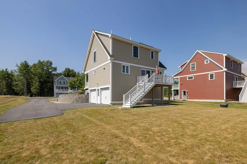 31 Huntington Way Kittery ME 03904