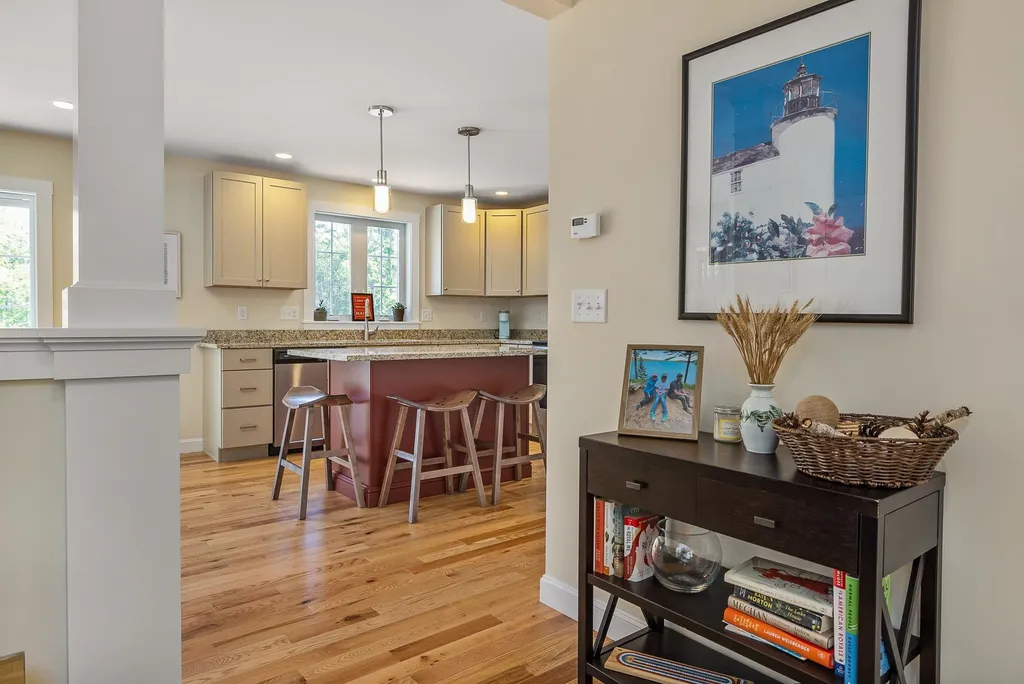31 Huntington Way Kittery ME 03904