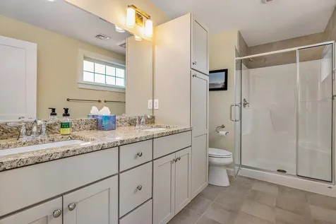 31 Huntington Way Kittery ME 03904