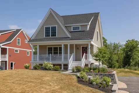 31 Huntington Way Kittery ME 03904