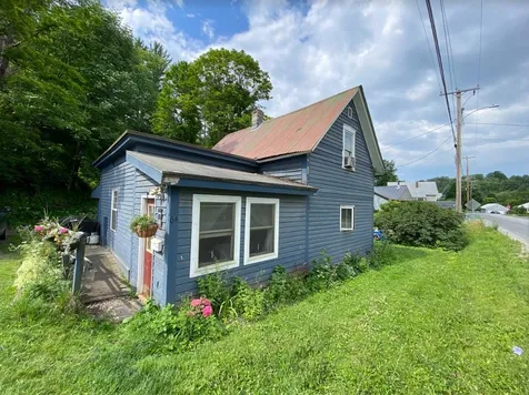 64 West Corinth Road Washington VT 05675
