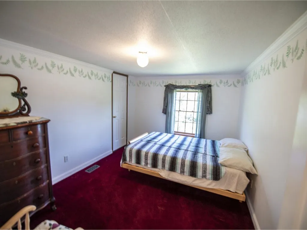 85 Timothy Way Williston VT 05495
