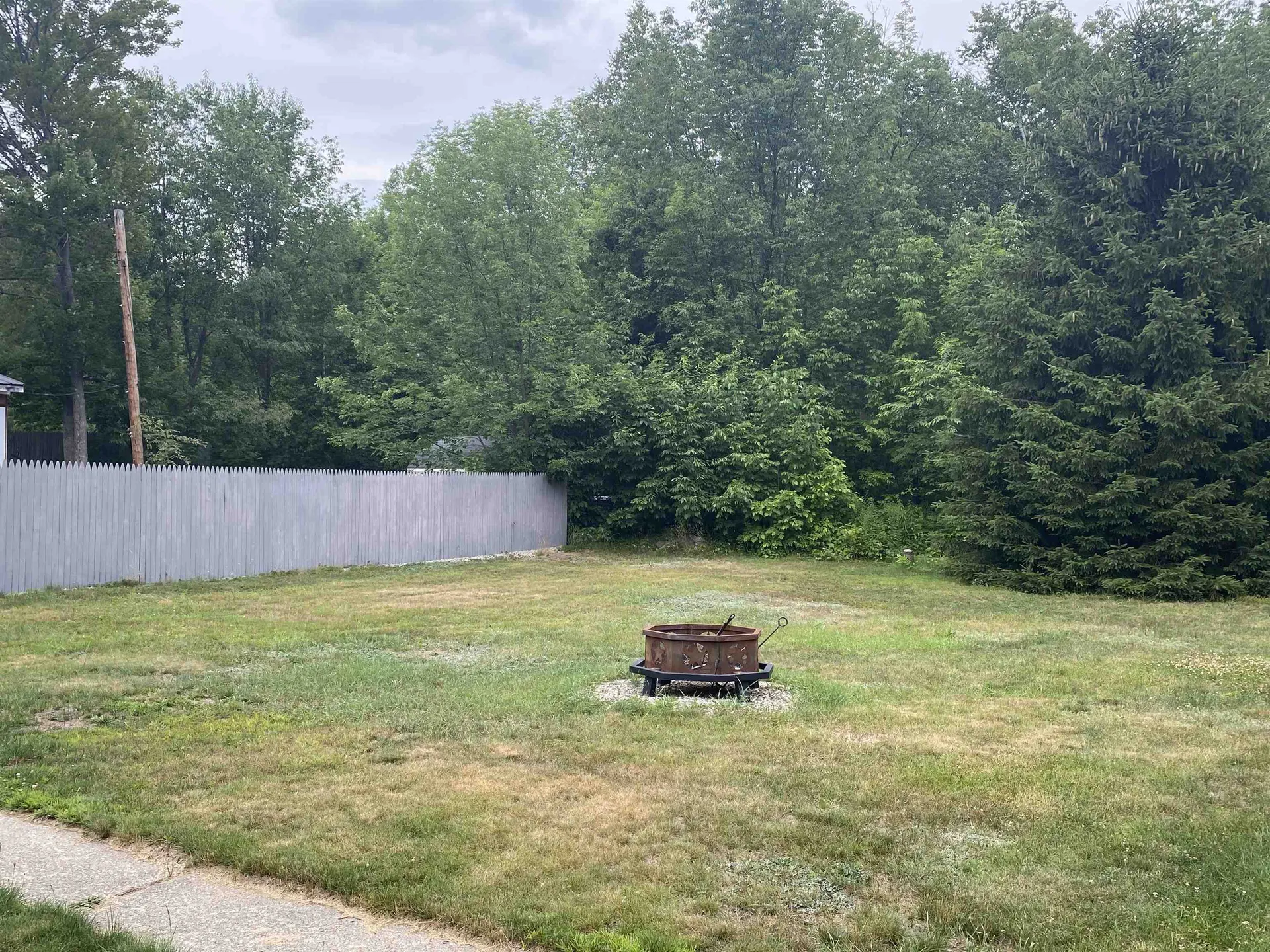 26 Ray Street Gorham NH 03581