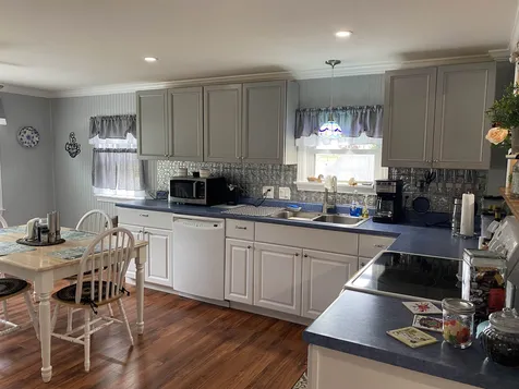 26 Ray Street Gorham NH 03581