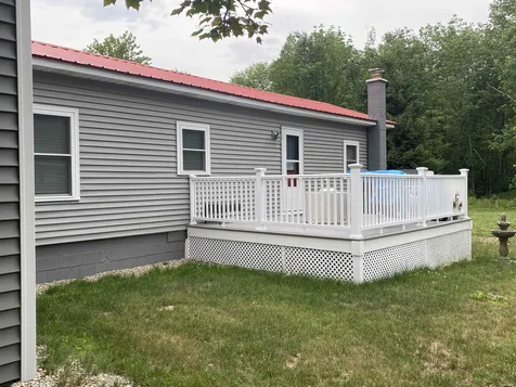 26 Ray Street Gorham NH 03581
