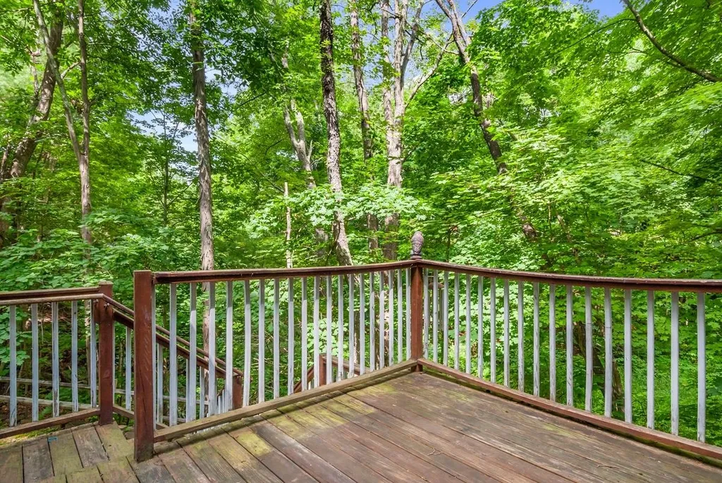 33 Moonlight Drive Newmarket NH 03857