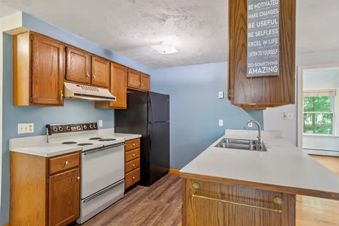33 Moonlight Drive Newmarket NH 03857