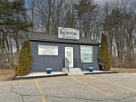 250 - 252 Calef Highway Epping NH 03042