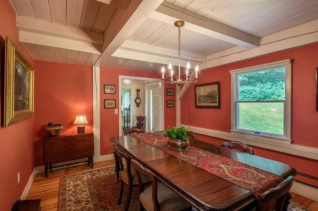 343 Spruce Way Woodstock VT 05091