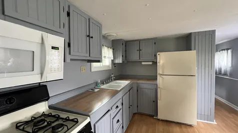 38 Longmeadow Drive Concord NH 03301
