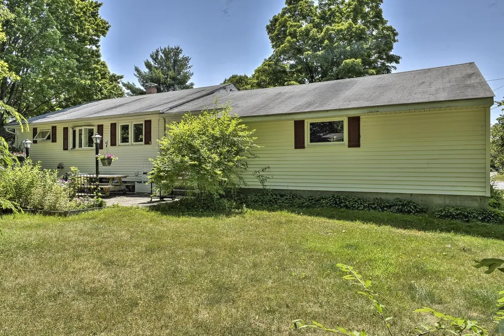12 Harold Road Keene NH 03431