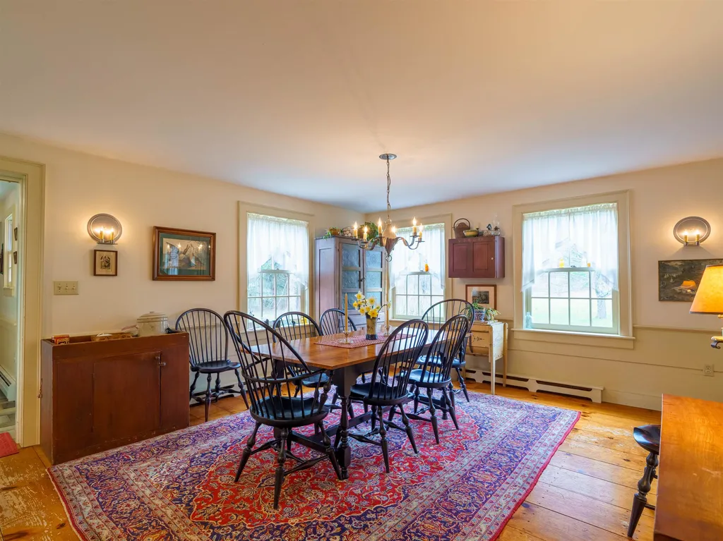 601 Cadwell Road Thetford VT 05043