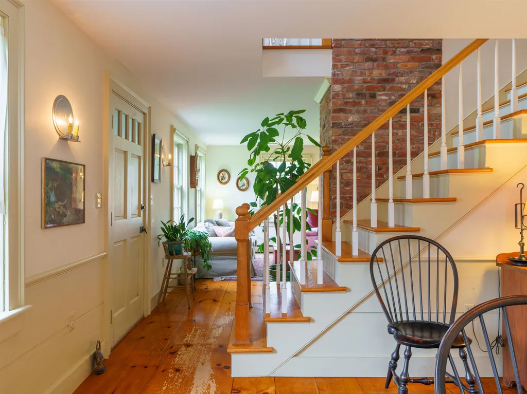 601 Cadwell Road Thetford VT 05043