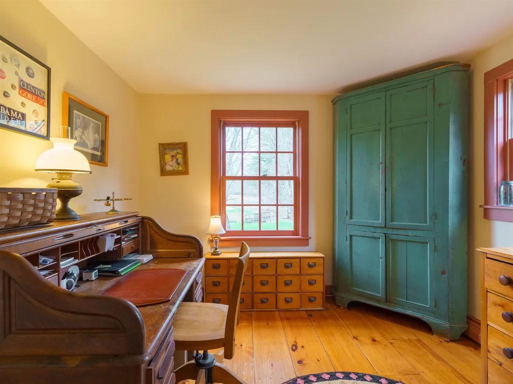 601 Cadwell Road Thetford VT 05043