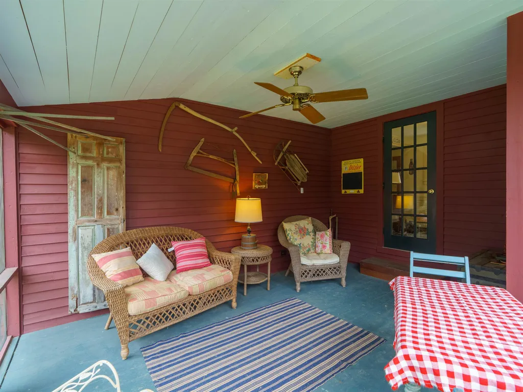 601 Cadwell Road Thetford VT 05043