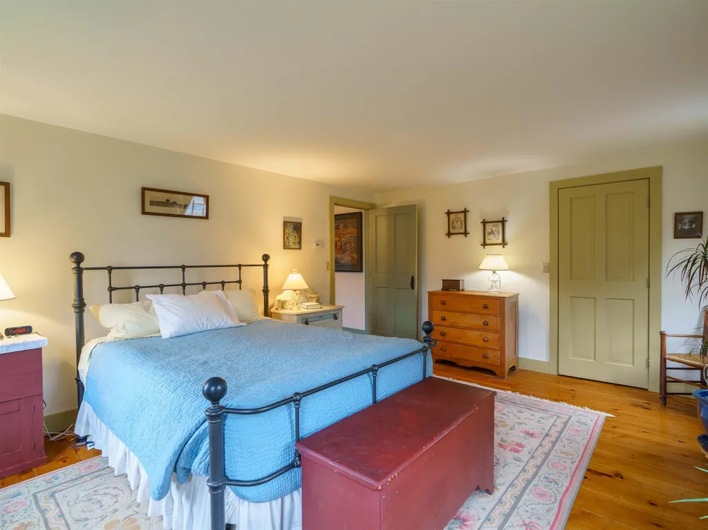 601 Cadwell Road Thetford VT 05043
