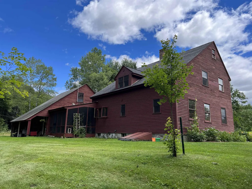 601 Cadwell Road Thetford VT 05043