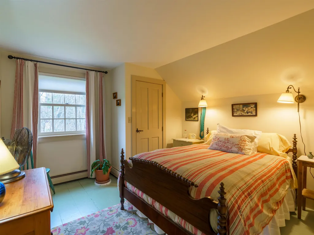 601 Cadwell Road Thetford VT 05043
