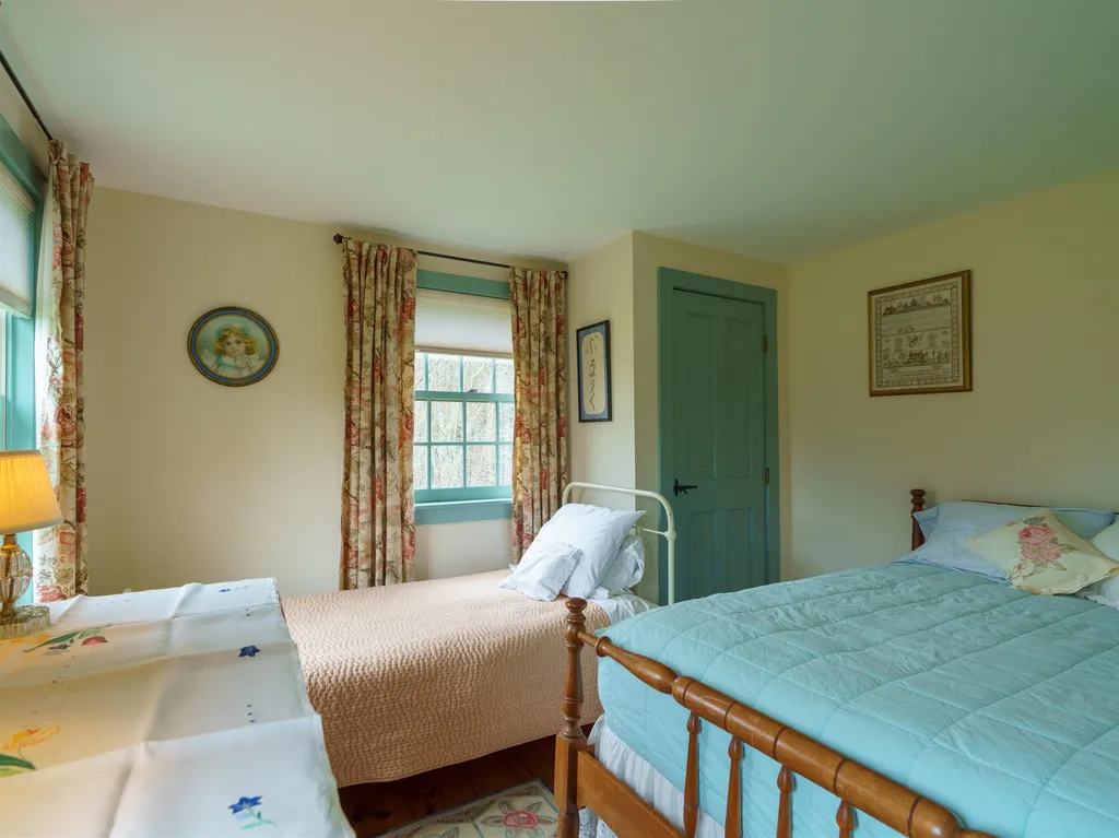 601 Cadwell Road Thetford VT 05043