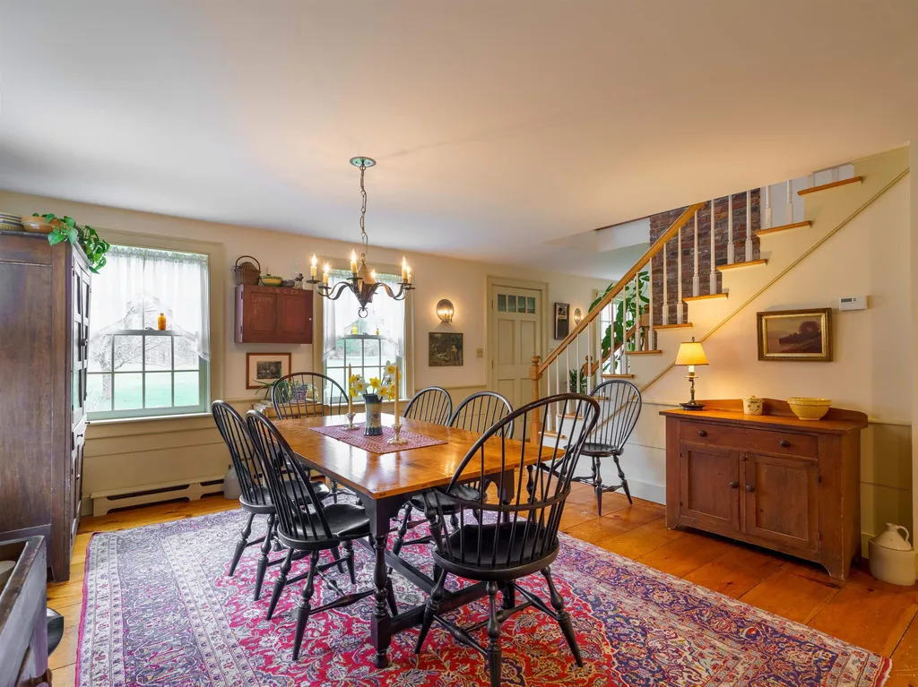601 Cadwell Road Thetford VT 05043