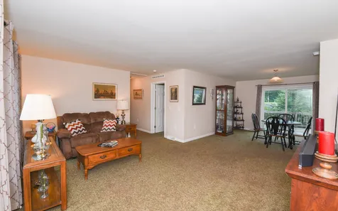 101 Freedom Hill Road Hampstead NH 03841