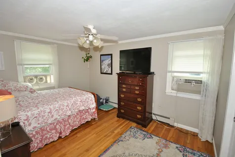 21 Boisvert Street Manchester NH 03103