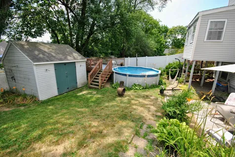 21 Boisvert Street Manchester NH 03103
