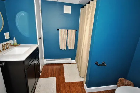 21 Boisvert Street Manchester NH 03103