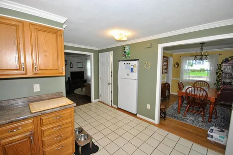21 Boisvert Street Manchester NH 03103