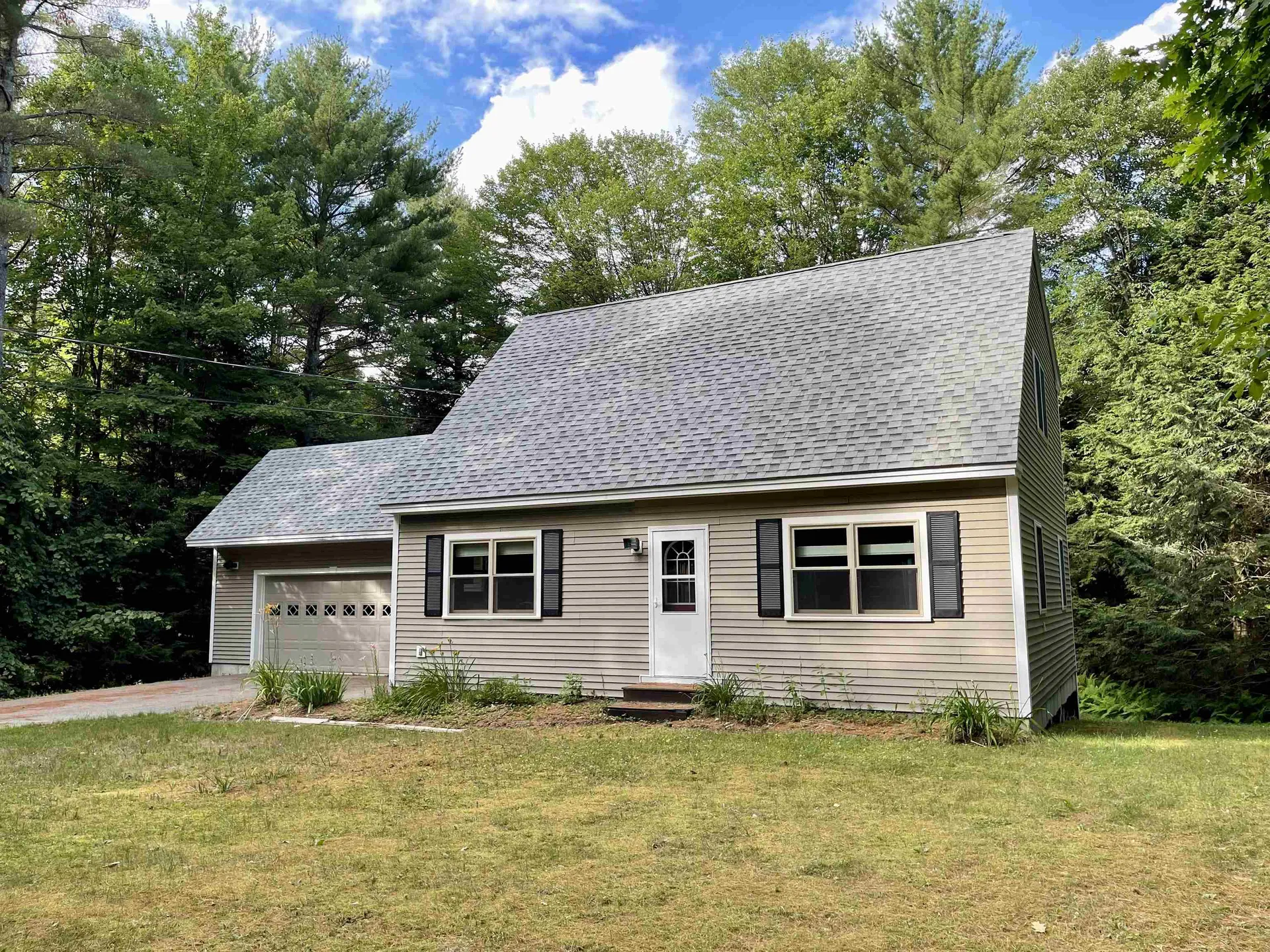 68 Arron Road Piermont NH 03779